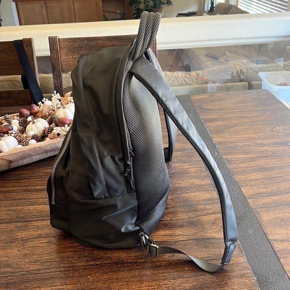 Lululemon Everywhere Backpack | Dark Olive main image 9
